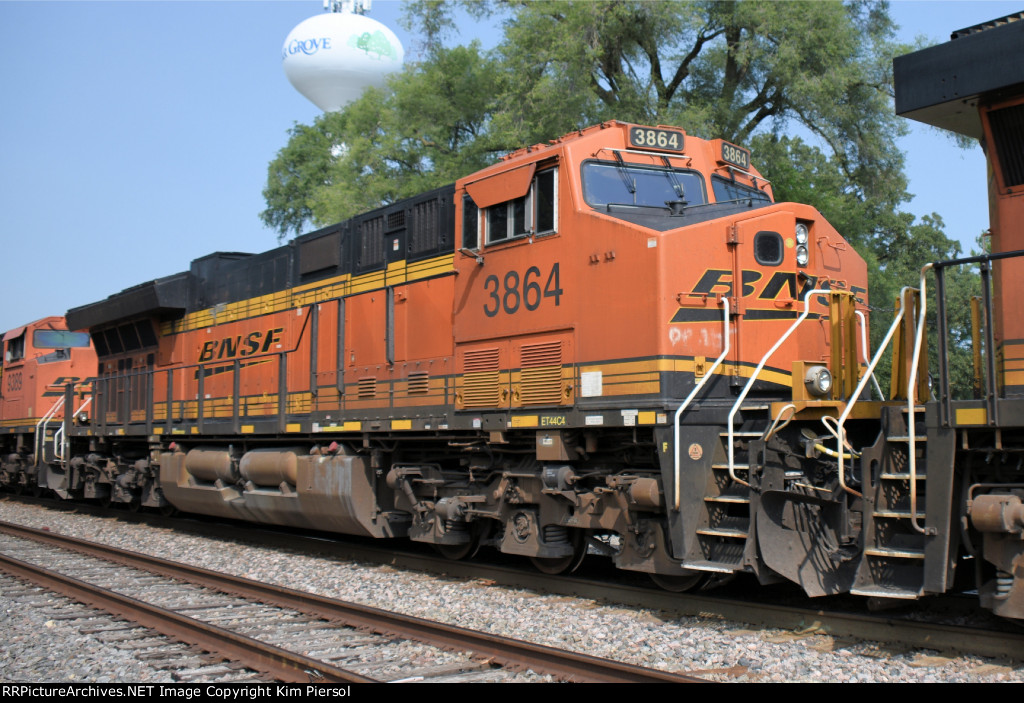 BNSF 3864